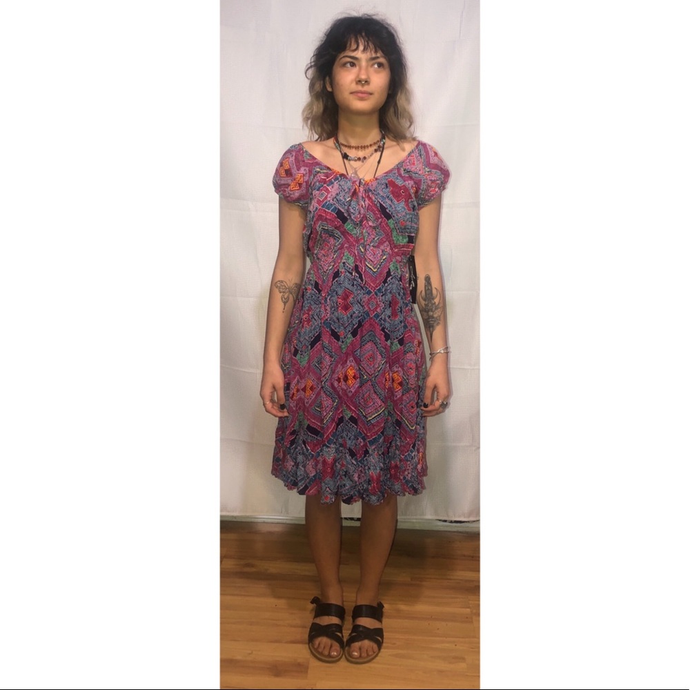 Mid length dress great for any occasion